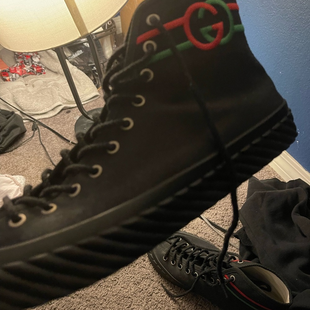 Shoes - Picture 3 of 3
